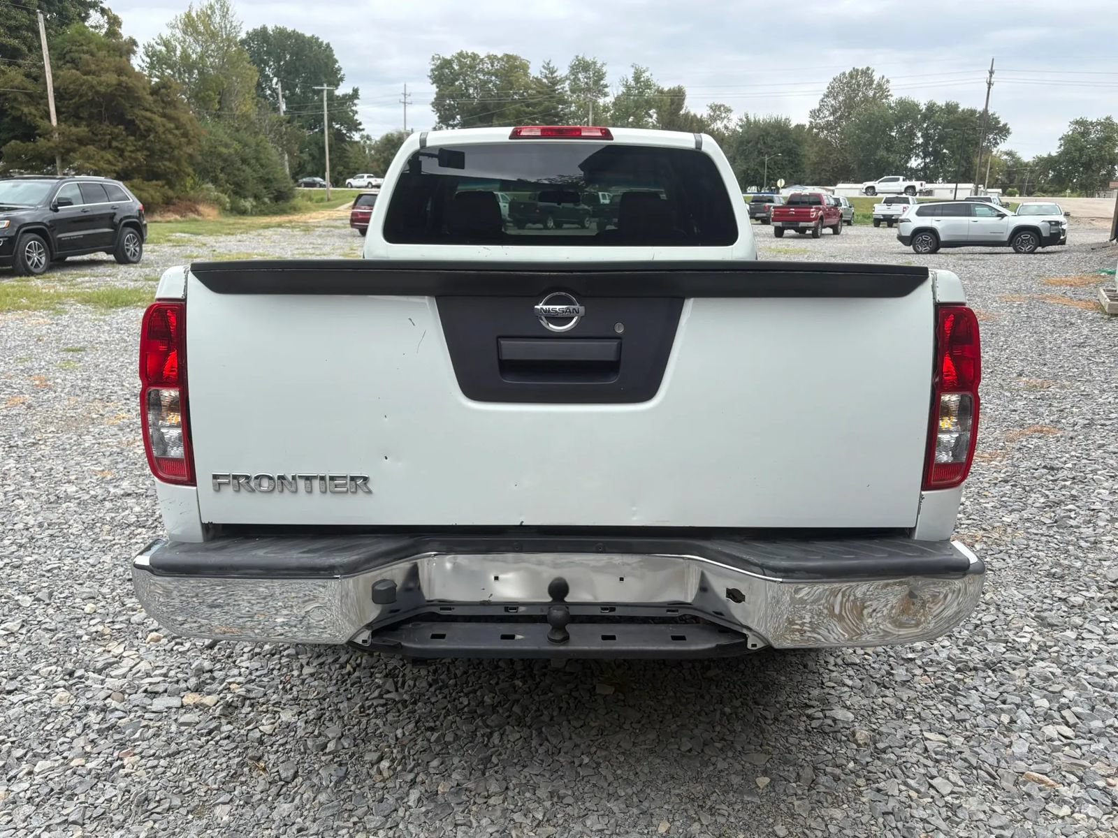 Used 2016 Nissan Frontier S RWD image 6