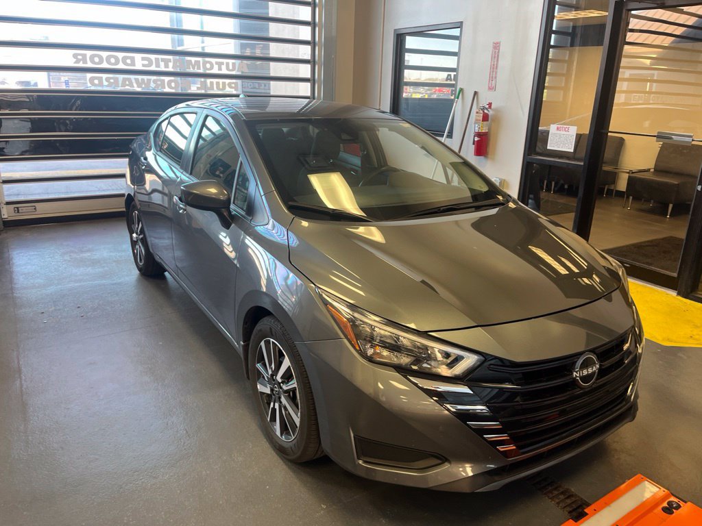 Used 2025 Nissan Versa SV w/ Trunk Package FWD image 7