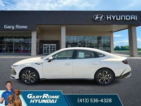 Certified 2025 Hyundai Sonata SEL FWD image 13