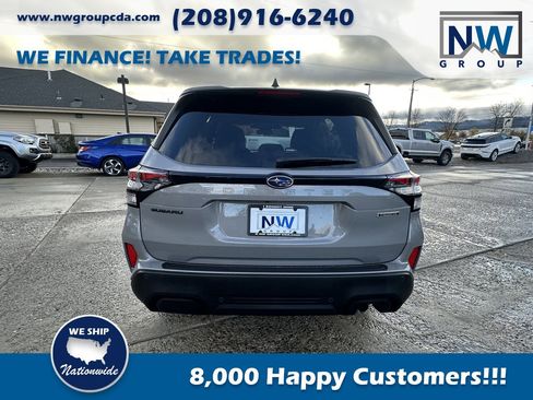 Used 2025 Subaru Forester Touring image 6