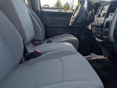 Used 2017 RAM 2500 Tradesman w/ Chrome Appearance Group AWD/4WD image 25