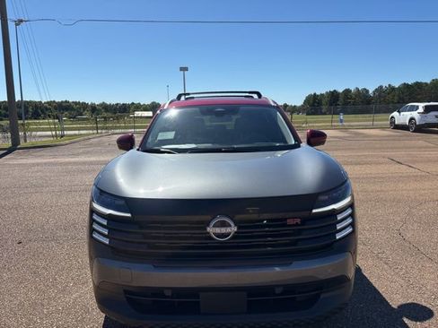 New 2026 Nissan Kicks SR w/ SR Premium Package image 6