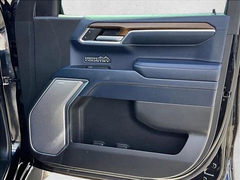 Certified 2024 Chevrolet Silverado 1500 High Country image 15