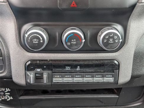 Used 2020 RAM 3500 Tradesman image 20