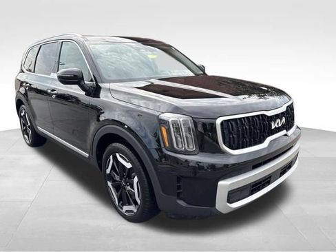 Certified 2024 Kia Telluride EX w/ EX Captain's Chair Package FWD image 1