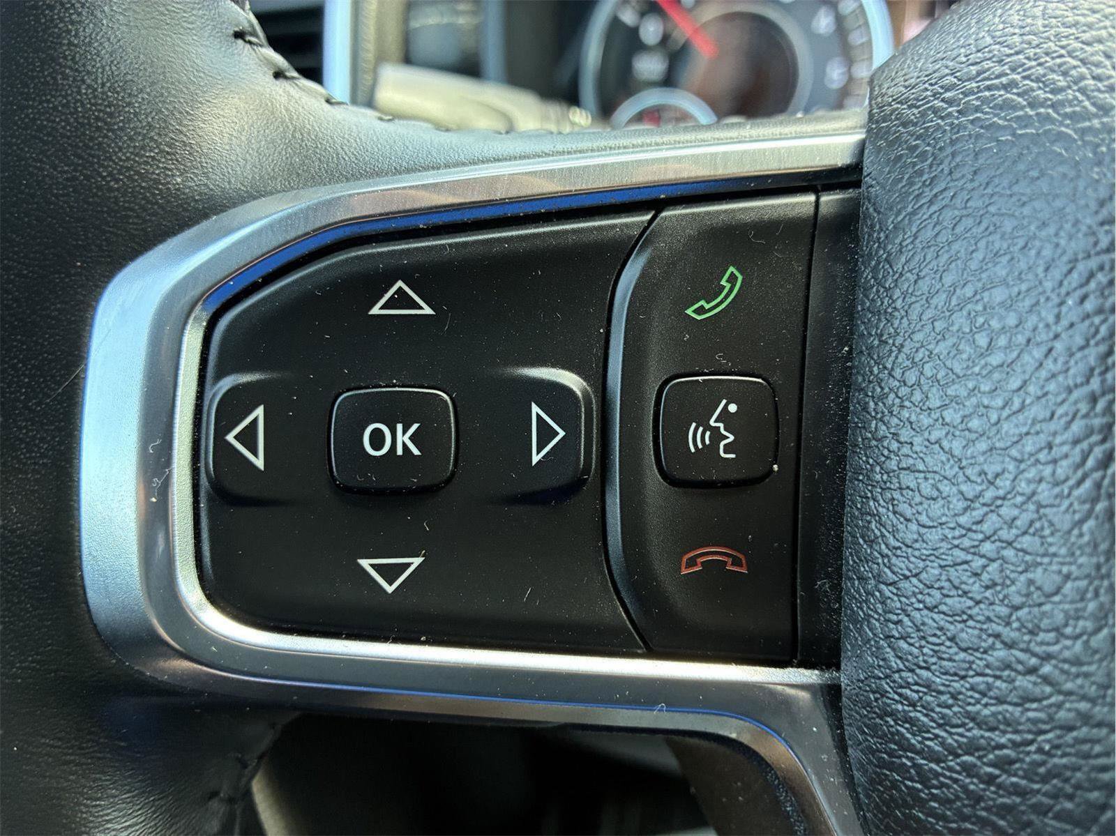 Used 2024 RAM 1500 Laramie AWD/4WD image 58