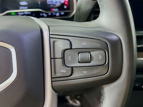 Used 2025 GMC Sierra 1500 SLT image 33