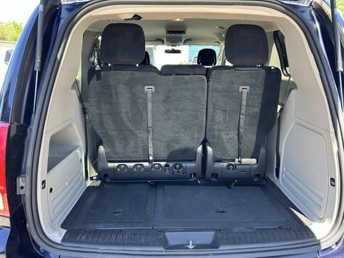 Used 2014 Dodge Grand Caravan SE w/ Quick Order Package 29E SE FWD image 11