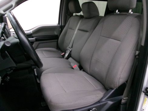Used 2016 Ford F150 XLT w/ Equipment Group 302A Luxury AWD/4WD image 21