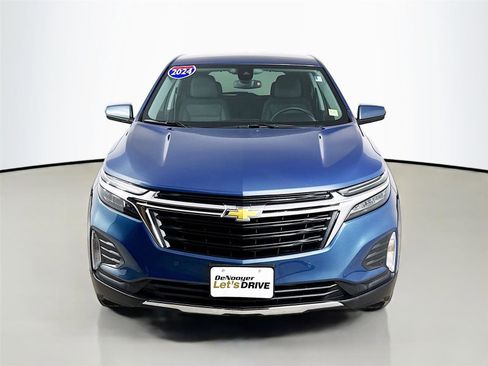 Used 2024 Chevrolet Equinox LT image 3