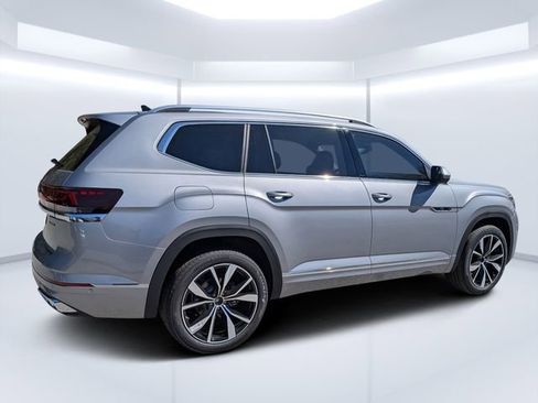 New 2026 Volkswagen Atlas SEL Premium R-Line AWD/4WD image 3