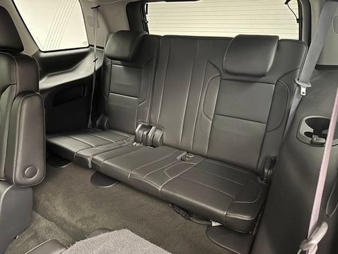 Used 2016 Chevrolet Tahoe LTZ AWD/4WD image 23