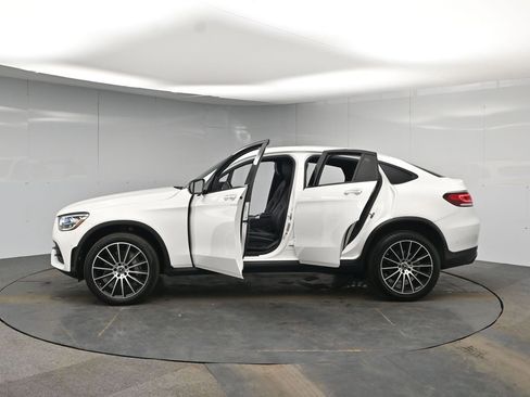 Used 2023 Mercedes-Benz GLC 300 4MATIC Coupe image 46