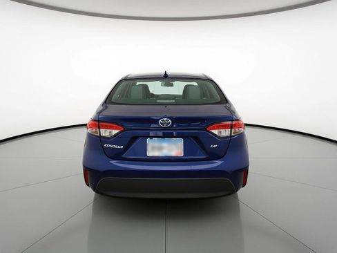 Used 2025 Toyota Corolla LE image 7