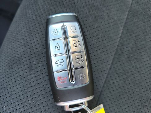 Used 2022 Genesis GV70 3.5T Sport w/ Sport Prestige Package image 38