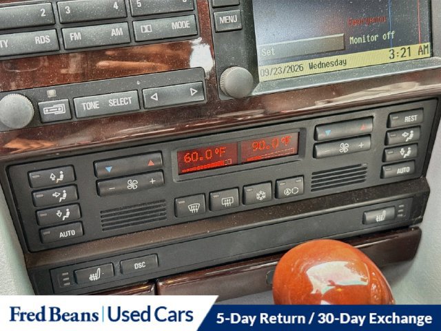 Used 2000 BMW 740i RWD image 16