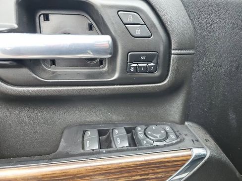 Used 2022 Chevrolet Silverado 3500 High Country image 18