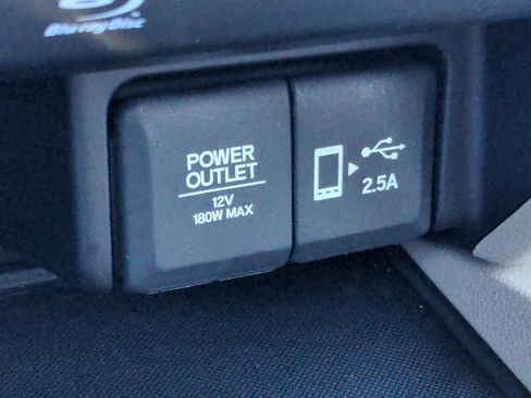 Used 2021 Honda Pilot Touring image 20