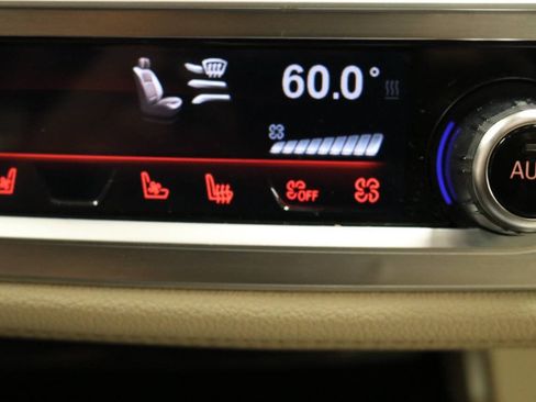 Used 2016 BMW 740i RWD image 55