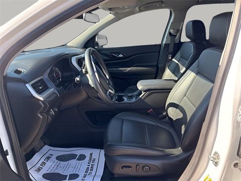 Used 2023 GMC Acadia SLT image 7
