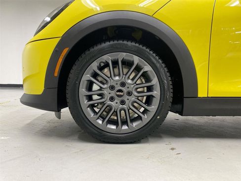 New 2026 MINI Cooper S image 23