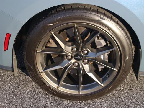 Used 2024 Ford Mustang Dark Horse image 38