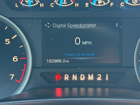 Used 2016 Ford F150 XLT w/ Equipment Group 302A Luxury AWD/4WD image 24