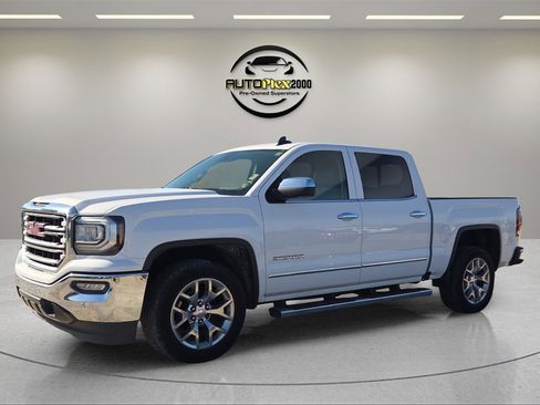 Used 2018 GMC Sierra 1500 SLT w/ SLT Premium Package image 3