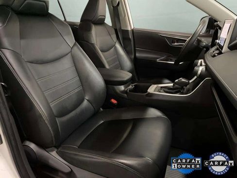 Used 2024 Toyota RAV4 XLE Premium image 78