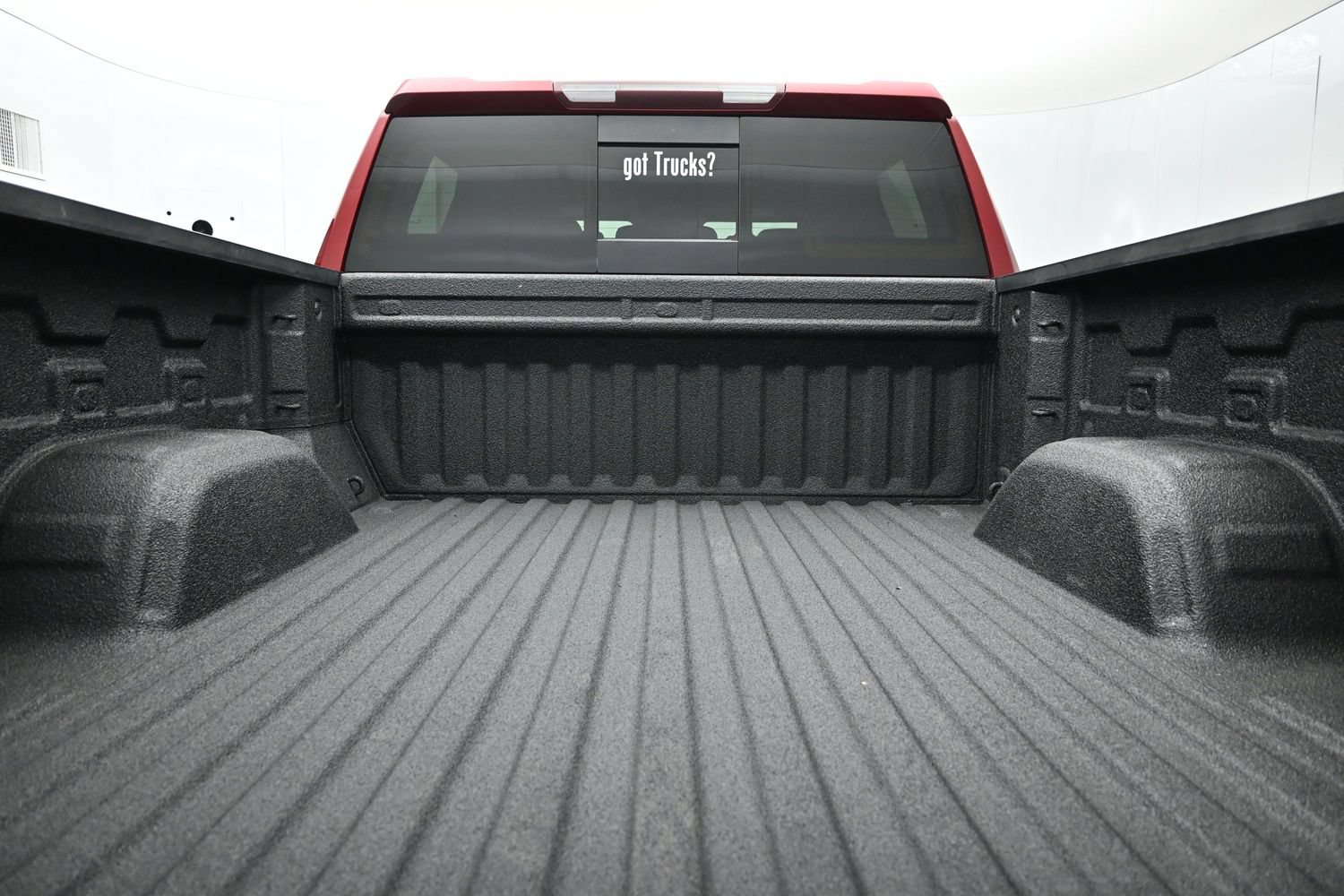 Used 2020 Chevrolet Silverado 1500 LT Trail Boss AWD/4WD image 7