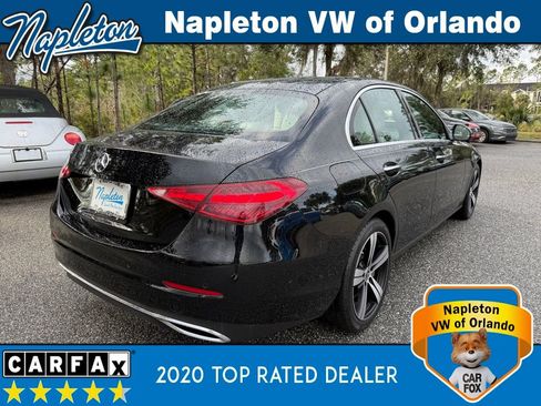 Used 2025 Mercedes-Benz C 300 Sedan image 9