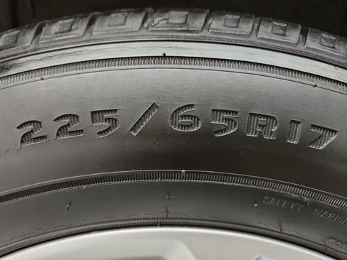 Used 2020 Chevrolet Equinox LT FWD image 33