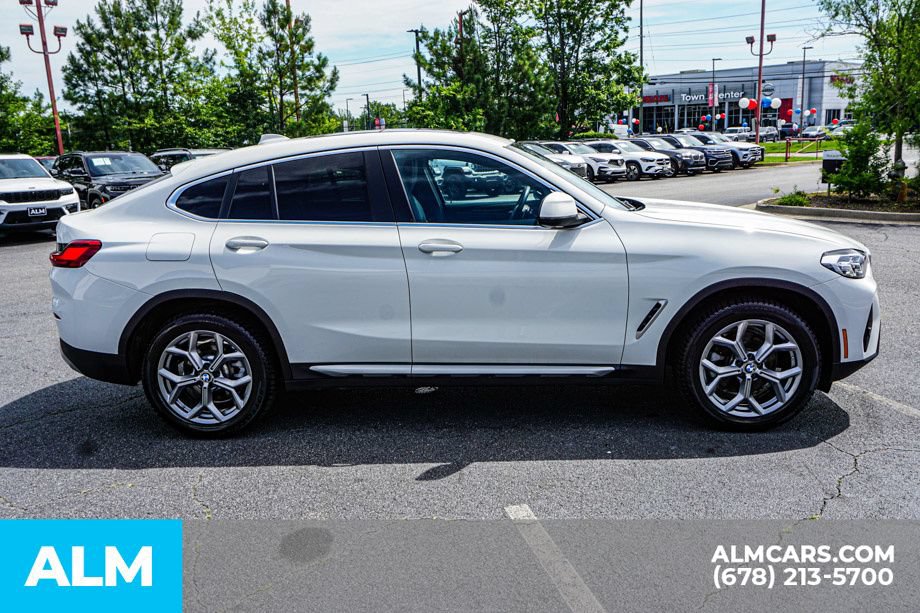 Used 2025 BMW X4 xDrive30i AWD/4WD image 8