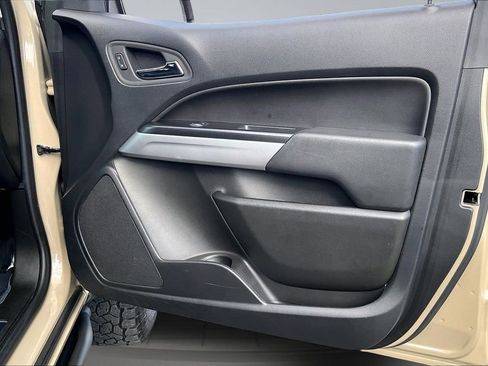 Used 2022 Chevrolet Colorado ZR2 w/ Colorado ZR2 Bison Edition image 24