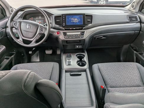 Certified 2023 Honda Ridgeline Sport image 28