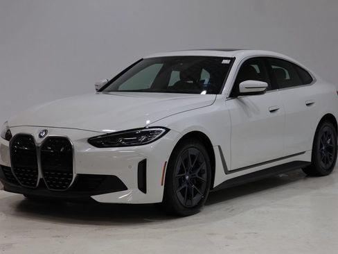Used 2024 BMW i4 xDrive40i w/ Parking Assistance Package AWD/4WD image 3