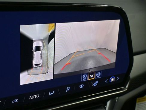 New 2026 Chevrolet Equinox EV LT w/ Comfort Package image 23