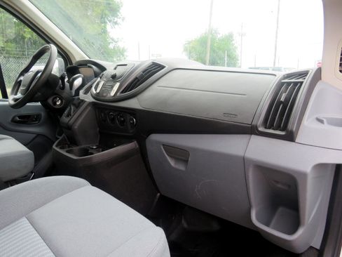 Used 2015 Ford Transit 250 130 Low Roof w/ Exterior Upgrade Package image 24