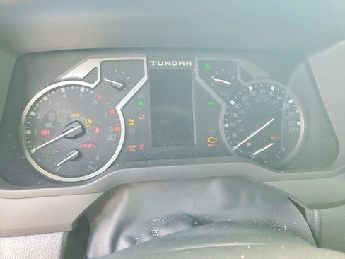 Used 2025 Toyota Tundra SR5 w/ SR5 Premium Package AWD/4WD image 8