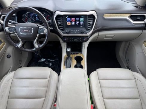 Used 2018 GMC Acadia Denali image 20