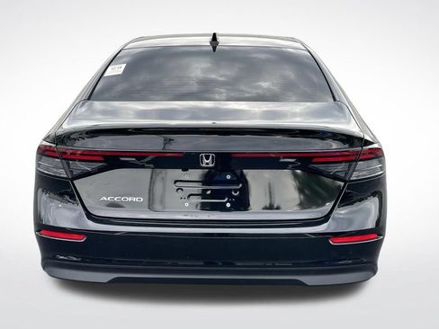 Used 2025 Honda Accord LX image 4