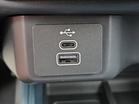 Certified 2026 Ford Maverick XL FWD image 18