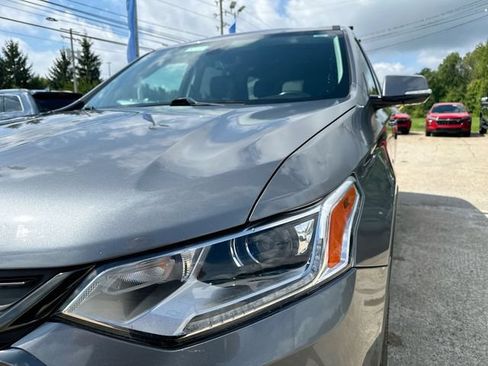 Used 2020 Chevrolet Traverse RS w/ LPO, 'HIT The Road' Package AWD/4WD image 50