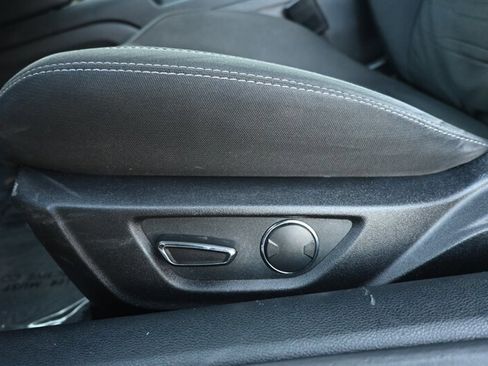 Used 2018 Ford Mustang GT image 21