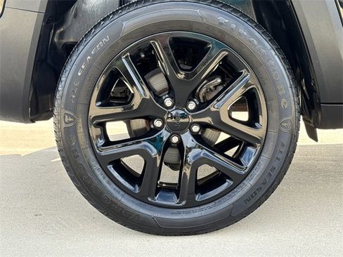 Used 2019 Jeep Renegade Altitude w/ Quick Order Package 2XM image 10