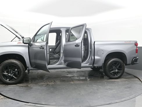 Used 2026 Chevrolet Silverado 1500 LT Trail Boss w/ LT Trail Boss Premium Package AWD/4WD image 42