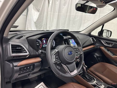 Used 2019 Subaru Forester Touring AWD/4WD image 18