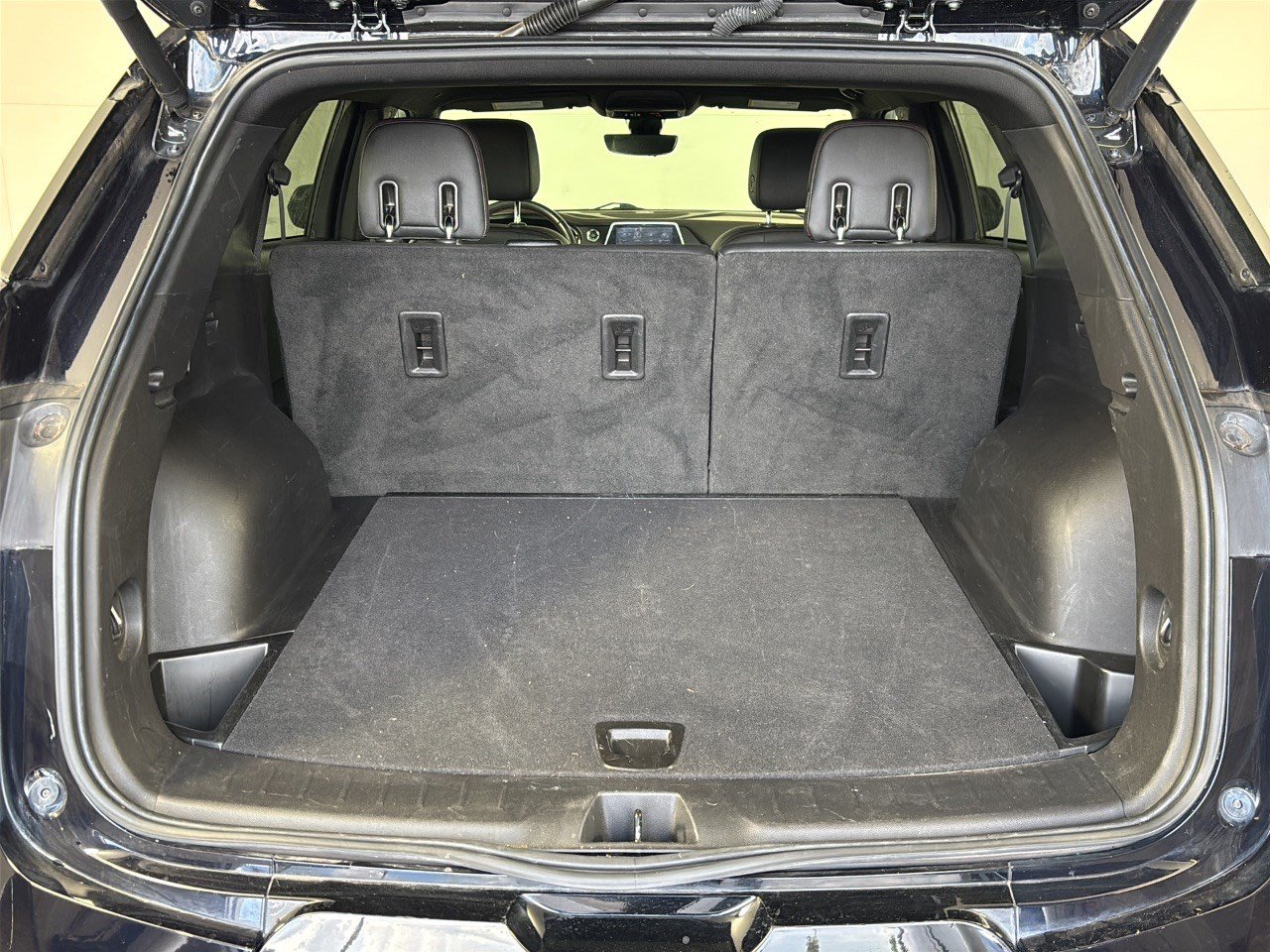 Used 2020 Chevrolet Blazer RS FWD image 28