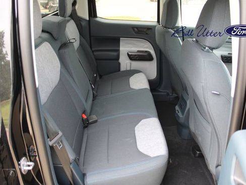 Certified 2025 Ford Maverick XLT FWD image 12