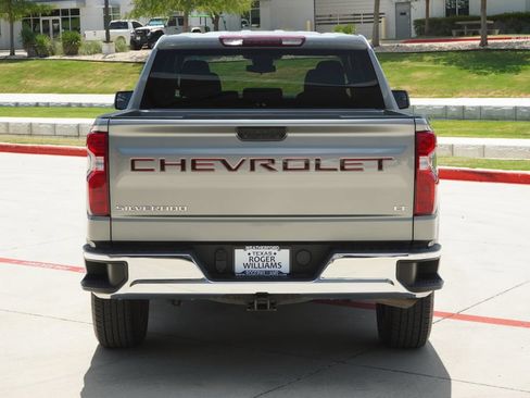 Used 2023 Chevrolet Silverado 1500 LT RWD image 4